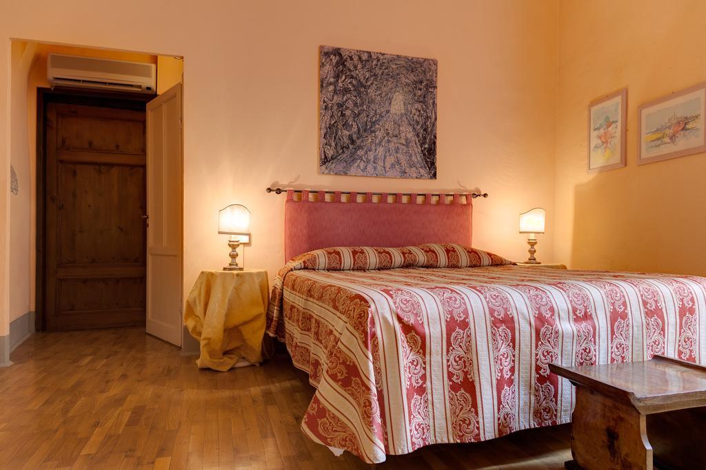B&B La Romea Lucca Værelse billede
