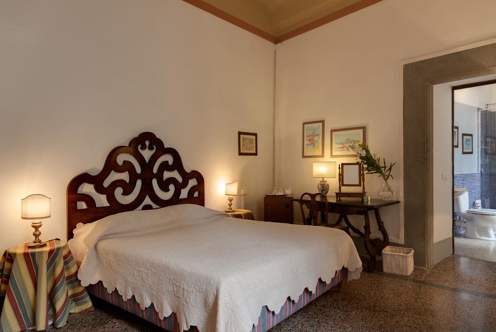 B&B La Romea Lucca Værelse billede